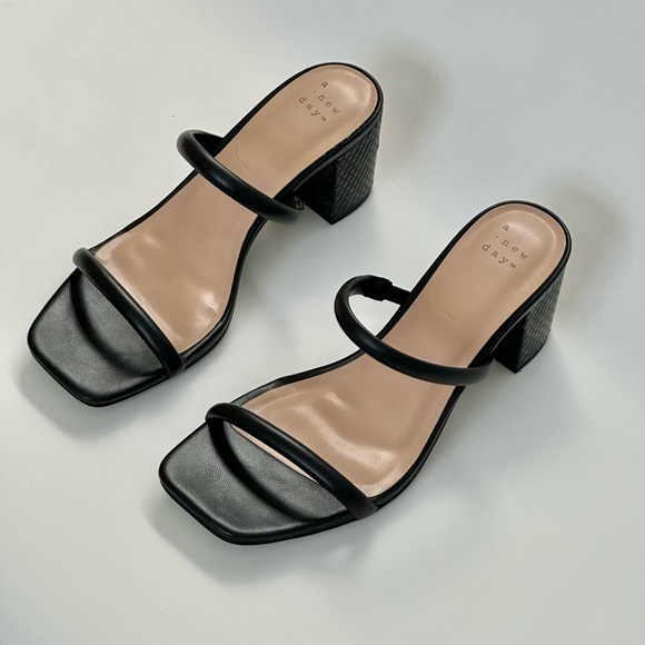 A new day black block heel mid heel size 6 - Picture 2 of 7